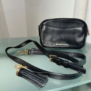Michael kors Pebbled Leather Convertible Belt Bag